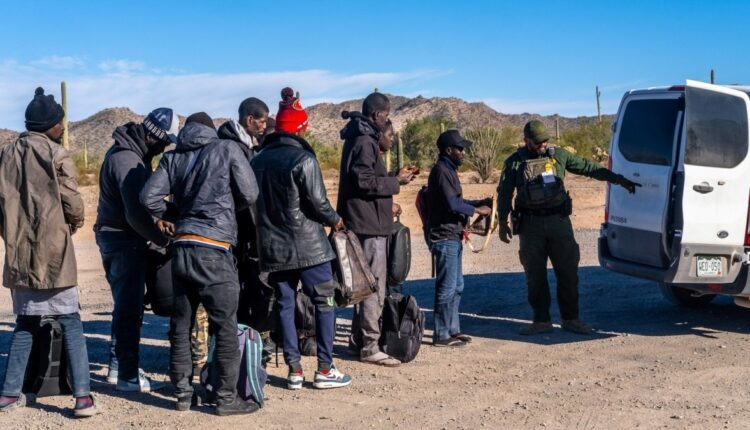 8 things to know about people seeking asylum in Arizona